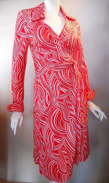 Diane Von Furstenberg 70s, Wrap Dress Dvf, 70s Mode, Diane Von Furstenberg Wrap Dress, 70's Dress, 70 Outfits, Dvf Wrap Dress, Cybill Shepherd, Brand Vision