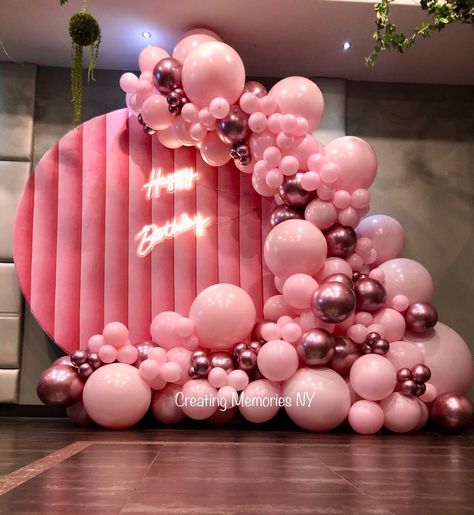 Shades Of Pink Birthday Party, Pink Birthday Party Ideas, Light Pink Birthday, Pink Birthday Theme, Pink Birthday Party Decorations, 18th Party Ideas, 50 Shades Of Pink, Pink Birthday Decorations, Purple Party Decorations