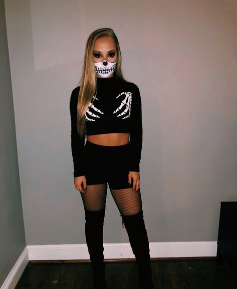 Homemade Skeleton Costume, Skeleton Costume Diy Women, Skeleton Woman Costume, Casual Skeleton Costume, Halloween Costumes Women Skeleton, Skeleton Womens Costume, Woman Skeleton Costume, Skeleton Costume Women Diy, Skeleton Halloween Outfit