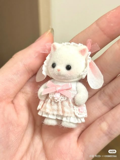 Calico Critters Families, Critters 3, Calico Critter, Sylvanian Family, Sonny Angels, Little Critter, Calico Critters, Mini Things, Sonny Angel