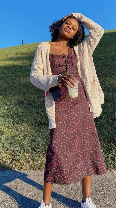 Cardigan On Dress Outfit Ideas, Cute Midi Dress Outfits, Dress W Cardigan, Long Dress With Cardigan Aesthetic, Midi Dress Cardigan Outfit, Sun Dress With Cardigan, Dress Outfits With Cardigan, Sundress Cardigan Outfit, Summer Dress And Cardigan