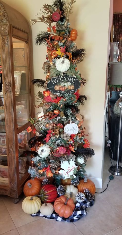 Harvest Tree Decorations, Autumn Tree Decor, Harvest Tree Ideas, Fall Pencil Tree Ideas, Fall Christmas Tree Decorations, Fall Tree Decorations Decorating Ideas, Fall Trees Decorations, Year Round Christmas Tree Ideas, Fall Tree Ideas