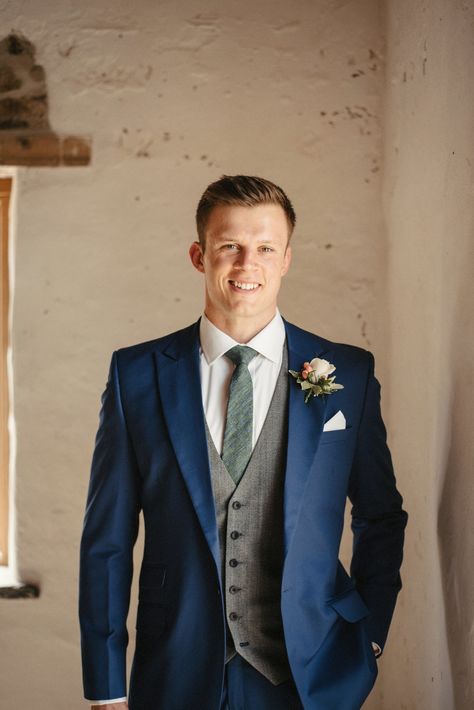 Groom in Blue Wedding Suit with Floral Buttonhole Groom Suit Ideas Blue, Dark Blue Tuxedo Wedding, Best Wedding Suits For Groom, Blue Tweed Wedding Suits, Wedding Suits For Groom, Groom Suit Ideas, Blue Wedding Suit, Bright Blue Suit, Groom Blue Suit