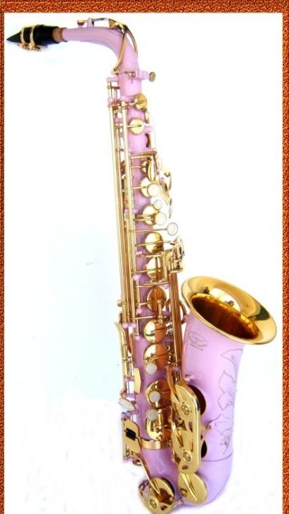 Purple saxophone! ➕ Cool Saxophone, Alto Saxophone Aesthetic, Saxophone Parts, Funny Band Jokes, Marching Band Memes, Soprano Saxophone, Marching Band Humor, Instruments Art, Alto Sax