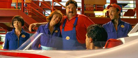 L to R: Christina Ricci, Susan Sarandon, John Goodman, Emile Hirsch (sitting in car), Kick Gurry. PLOT: Speed Racer (Hirsch) aspires to be champion of the racing world with the help of his family (Ricci, Sarandon, Goodman, Gurry) and his high-tech Mach 5 automobile. Based on the 1960s Japanese animated series of the same name. Written and directed by The Wachowskis. Speed Racer Movie, Emile Hirsch, Lana Wachowski, Breaking Bad Movie, John Goodman, The Final Countdown, Susan Sarandon, Speed Racer, Go To Movies