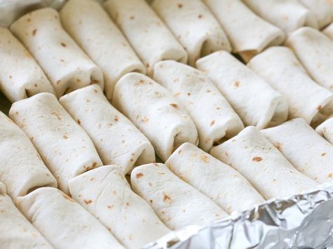 mini-burritos-9 Mini Burritos, Tailgate Party Food, Beans And Cheese, Pizza Slicer, The Girl Who Ate Everything, Pastry Brush, Football Snacks, Tiramisu Recipe, Taco Meat