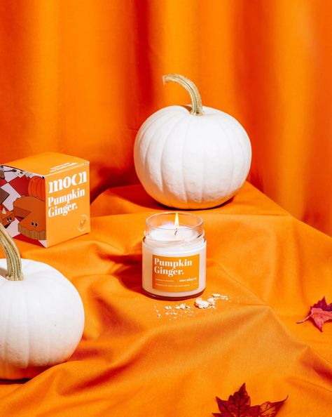 Thanksgiving Photography, Candle Photoshoot, Halloween Photography, Candles Photography, Cafe Shop Design, Summer Candles, Kitchen Light, Pumpkin Latte, Pumpkin Candles