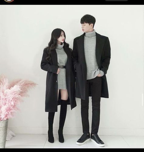 Prenup Outfit, Fall Aesthetic Outfit, Couple Clothes, Couple Matching Outfits, Cute Couple Outfits, Matching Couple Outfits, Bts Imagine, Couple Matching, Fashion Couple