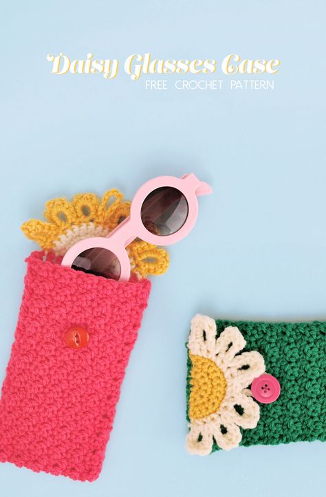 Crochet Eyeglass Cases, Crochet Glasses, Crochet Phone Cover, Crochet Potholder Patterns, Daisy Crochet, Crochet Phone Cases, Glasses Pouch, Happy Daisy, Crochet Mobile