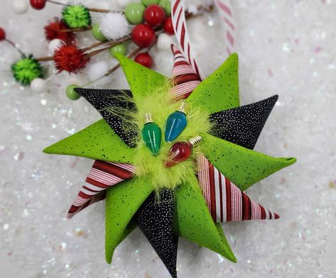 Prairie Point Star Ornament Tutorial, Fabric Pinwheel Christmas Ornaments, Prairie Point Pinwheel Ornament, Christmas Star Quilt Ornament, Fabric Folded Star Ornament, Prairie Point Star Ornament, Fabric Woven Star Ornament, Quilted Fabric Ornaments, Prairie Points