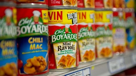 13 Ways To Upgrade Your Chef Boyardee Butter Sauce For Pasta, Pizza Kit, Chef Boyardee, Toasted Ravioli, Lasagna Ingredients, Easy Bake Oven, Canned Vegetables, Food Security, Food History