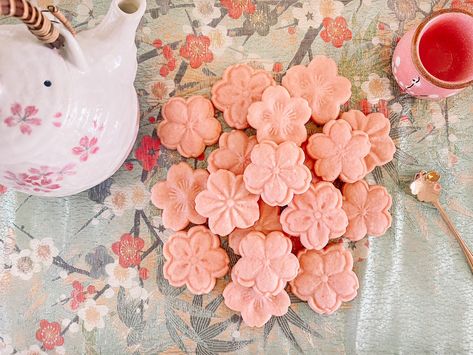 Sakura sugar cookies – Marshmallows & Margaritas Powder Cookies, Brunch Cake, Blossom Cookies, Handheld Mixer, Pink Food Coloring, Easy Eat, Tea Cookies, Pink Foods, Coconut Cookies