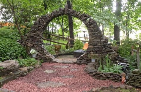 Moon Gate, Alnwick Castle, Stone Arch, Moon Garden, Garden Pictures, Garden Structures, Gate Design, Garden Gates, Japanese Garden