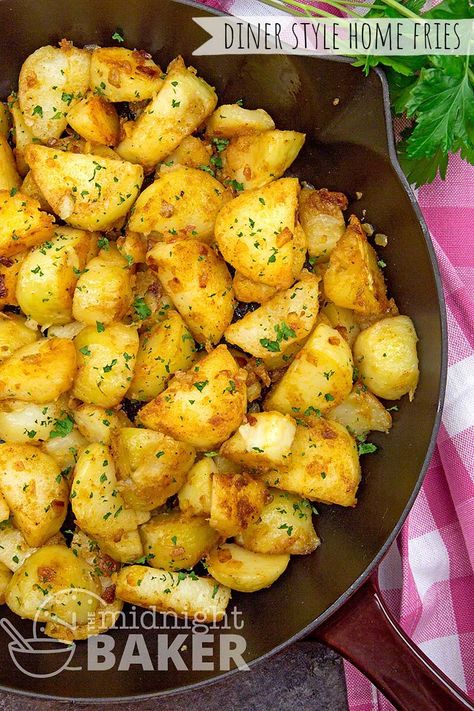 Diner style home fries Welsh Recipes, Thanksgiving Brunch, Pineapple Dessert Recipes, Breakfast Specials, Home Fries, Eat Veggies, Fries Recipe, Dinner Side Dishes, Weekend Breakfast