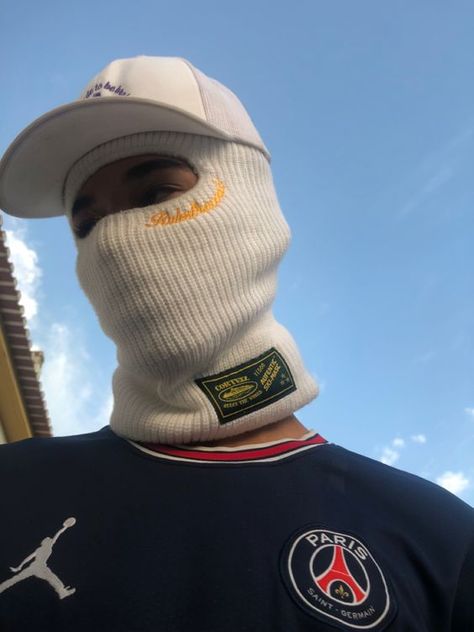 Crtz Corteiz Cargos Outfit, Crtz Corteiz Cargos, Balaclava Street Style, Balaclava Streetwear, Balaclava Aesthetic, Cavo Tagoo Mykonos, Boxing Clothes, Unusual Clothes, Mask Aesthetic