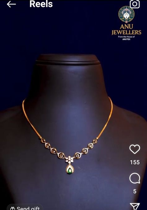 Magalsutram Chain Designs Gold Short, Gold Chain Indian Design Daily Wear, Simple Gold Pendent Designs, Short Necklace Designs Gold, Short Mangalsutra Pendant Designs Gold, Gold Lakshmi Pendant Designs, Ugadi Rangoli, Lakshmi Pendant Gold Chain, Pretty Gold Necklaces