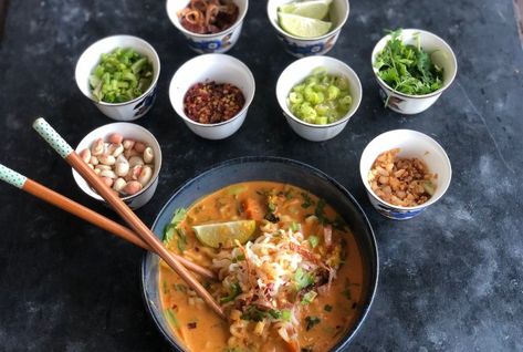 Making Khao Suey at home might sound challenging but Vidhi Doshi's recipe breaks it down into just 8 simple steps Khao Suey Recipe, Khow Suey Recipe, Khao Suey, Burmese Food, Box Recipes, Lunch Box Recipes, Food Diary, Bowls Recipe, Save Food