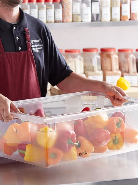 The ultimate kitchen organization starts with clear containers to keep everything stored in the right place. From spice containers to produce containers, your pantry organization ideas, kitchen cabinet organization, and fridge organization can benefit from various food storage supplies. Bulk Food Storage Containers, Restaurant Organization, Bulk Food Storage, Produce Containers, Survival Life Hacks, Store Food, Bulk Food, Spice Containers, Food Storage Boxes