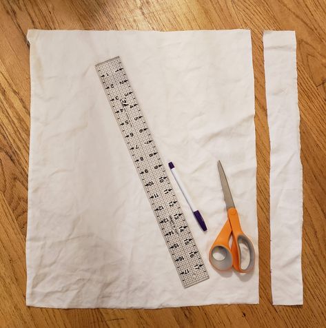 Diy Pilgrim Costume, Pilgrim Outfit, Pilgrim Costume, Disappearing Ink, Diy Apron, Thanksgiving Pilgrims, Fifty Cent, Pilgrim Hat, Invisible Stitch