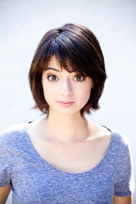 Kate Micucci Kate Micucci, Shaggy Pixie Cuts, Shaggy Pixie, Kaley Cuoco, Keira Knightley, Kate Beckinsale, Big Bang Theory, Hottest Celebrities, Big Bang