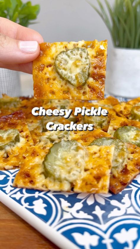 Alissa Francis RD CDE MHSc | These are my 2-ingredient Cheesy Pickle Crackers, the easiest and most satisfying appetizer or snack! The combo of a cheesy crunch and a… | Instagram Pickle Crackers, Dill Pickle Slices, Pickle Slices, Cheese Crisps, Dill Pickles, Healthy Menu, Best Appetizer Recipes, Most Satisfying, Pickling Recipes