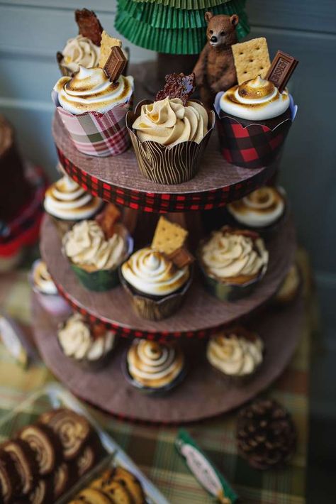 Vintage National Park/Camping Themed 3rd Birthday "Holden National Park" | CatchMyParty.com Camping Theme Baby Shower, Camping Birthday Party Ideas, Camping Baby Shower Theme, Vintage National Park, Camping Theme Birthday, Lumberjack Birthday Party, Forest Birthday Party, Lumberjack Baby Shower, Smokey The Bear