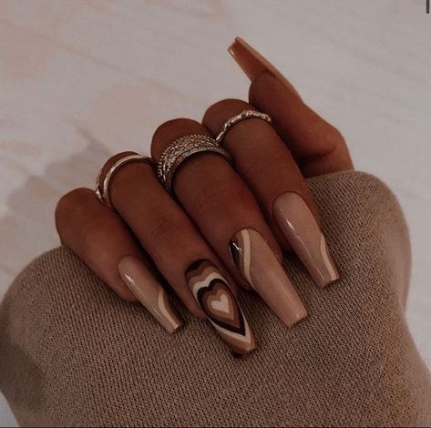 CHIC VALENTINES DAY NAIL IDEAS Brown Acrylic Nails, Hippie Nails, February Nails, Designs Nail, Acrylic Nails Coffin Short, Short Acrylic Nails Designs, Design Nail, Girls Nails, Brown Nails