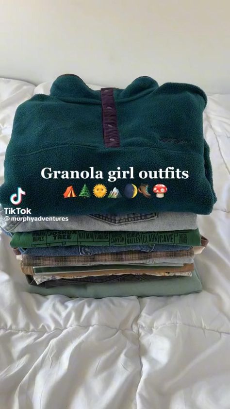 Gronala Girl Outfit, Granola Girl Hairstyles, Granola Winter Outfits, Granola Outfits Summer, Granola Girl Aesthetic Outfits, Granola Fits, Granola Girl Style, Granola Girl Outfits, Core Clothes