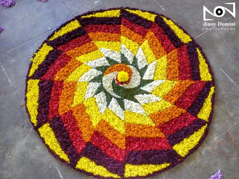 Onam pookalam Onam Pukalam, Pookalam Design Onam For Competition, Pookkalam Designs, Onam 2024, Kathakali Face, Onam Pookalam Design, Foam Board Crafts, Onam Pookalam, 3d Rangoli