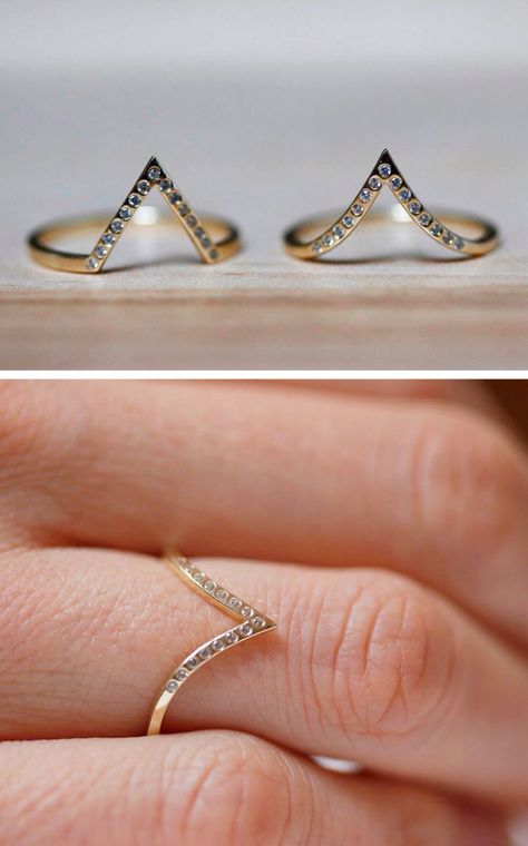 Chevron - curves or straight?! Minimal Rings, Word Ring, Wedding Ring Diamond Band, Silver Diamond Ring, Modern Engagement Rings, Simple Diamonds, Rings Diamond, Pretty Rings, Diamond Band