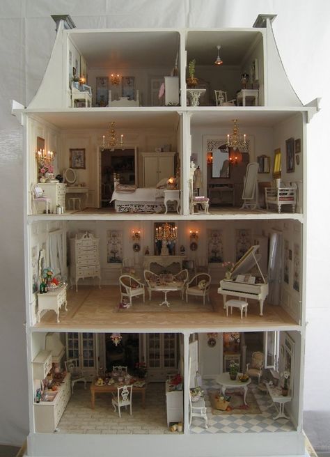 antique dollhouse | Antique/Vintage Dollhouses / Dollhouse Arthur Dollhouse, Orchid Dollhouse, Dollhouse Interior, Miniature Ideas, Doll House Plans, Dolls House Interiors, Barbie Doll House, Miniature Rooms, Barbie House