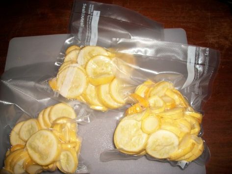 Crooked Neck Squash, Freezing Yellow Squash, Canning Squash, Freezing Squash, Vacuum Sealing Food, Food Saver Vacuum Sealer, Freezing Zucchini, Freezing Vegetables, Yellow Squash Recipes