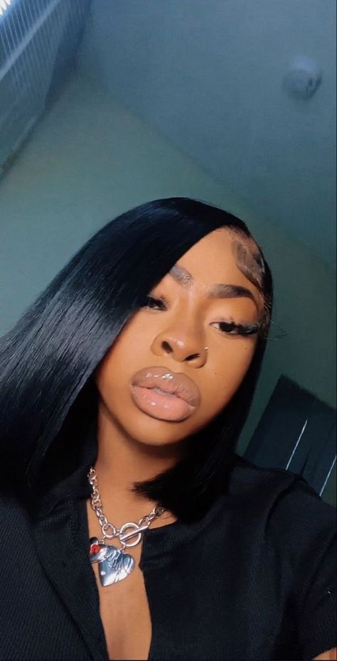 #follow #melanin #hairgoals #hairstyles #hair #makeuplooks #makeup #blogging #blogger #blog Hairstyle Essentials, Sew In Bob Hairstyles, The Life I Want, Side Part Bob, Hair Cut Ideas, Hair Styles Ideas, Short Hair Cut, Life I Want, Frontal Wig Hairstyles