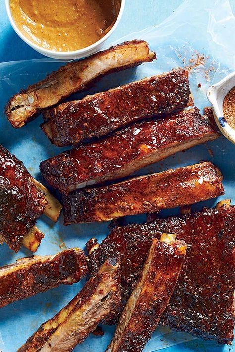 #southernrecipes Oven Roasted Ribs, Best Bbq Ribs, Barbecue Ribs Recipe, Oven Baked Ribs, Bbq Recipes Ribs, 4th Of July Bbq, Baked Ribs, Barbecue Ribs, Barbecue Pork