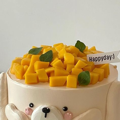 97_PATISSERIE ᐢ˶･֊･˶ᐢ on Instagram: "🐶🥭✨" Best Cake Designs, Ayurvedic Lifestyle, Whipped Cream Cakes, Whiskey Cake, Mango Cream, Mango Cake, Cake Frosting Recipe, Homemade Birthday Cakes, Cool Cake Designs