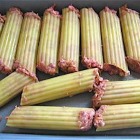 Mexican Manicotti Mexican Manicotti, Mushroom Recipes Low Carb, Stuffed Manicotti, Manicotti Recipe, Types Of Pasta, Milk Dairy, Mexican Casserole, Meatless Main Dishes, Recipes Vegetables