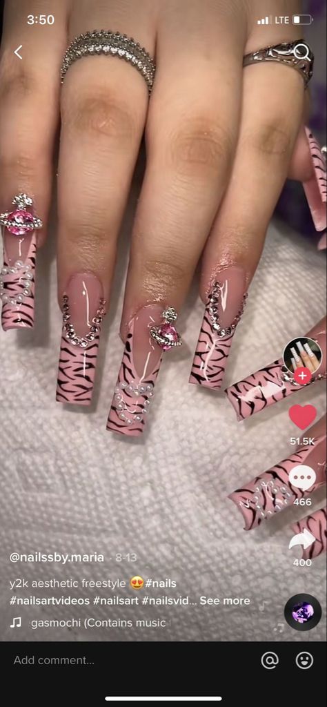 Tiger Print Acrylic Nails, Early 2000s Acrylic Nails, Y2k Cheetah Print Nails, Pink Tiger Nails, Cheetah Nails Acrylic, 2000s Acrylic Nails, 2000s Nail Designs, 2000s Nails Acrylic, Tiger Nails