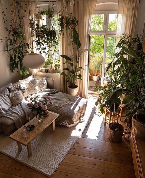 Lots Of Plants, Bed Design Modern, Cozy Room Decor, Apartment Decor Inspiration, Dream Room Inspiration, Room Makeover Bedroom, Room Makeover Inspiration, Cozy Room, Room Inspiration Bedroom