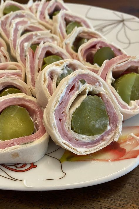 Pickles,Ham and Cream cheese Pinwheels Pickle Cream Cheese Ham Wraps, Pickle Cream Cheese Roll Ups, Ham And Cream Cheese Pinwheels, Ham And Pickle Roll Ups, Pinwheel Appetizers Cream Cheese, Pickle Roll Ups, How To Make Ham, Ham Slices, Kosher Dill Pickles