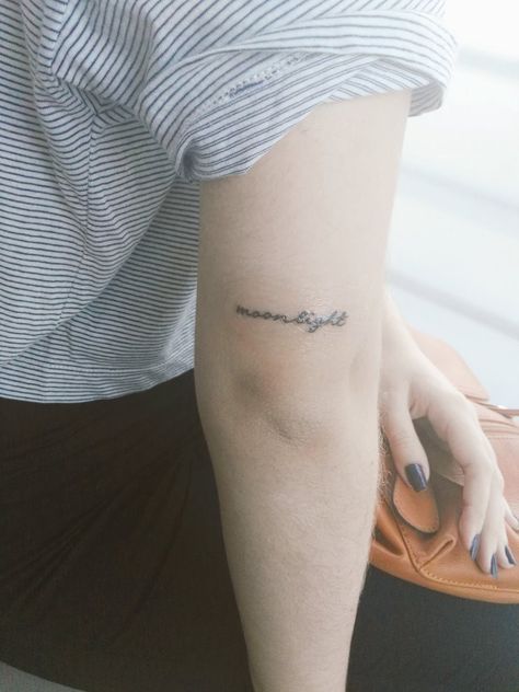 'Moonlight' Moon Light Tattoo, Moonlight Tattoo Word, Delicate Moon Tattoo, Moonlight Tattoo Ideas, Full Moon Minimalist Tattoo, Moonchild Tattoo, Moonlight Tattoo, Writing Tattoos, Mini Tattoos