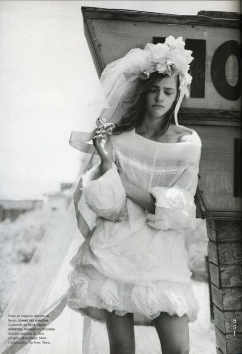 PeterLindbergh Wedding Veils Short, Sasha Pivovarova, Alex Pettyfer, Runaway Bride, Short Veil, Wedding Sweets, Toni Garrn, Peter Lindbergh, Black And White Photograph