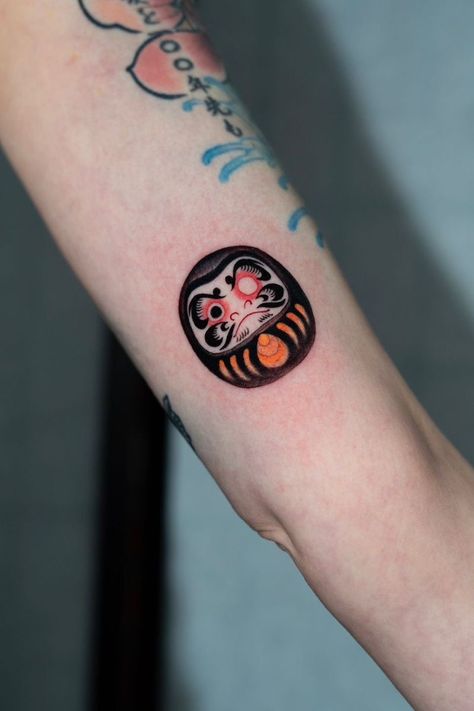 Small Daruma Tattoo, Cute Daruma Tattoo, Japanese Daruma Tattoo Design, Daruma Doll Tattoo Design, Daruma Tattoo Design, Tattoo In Color, Tattoo Daruma, Daruma Tattoo, Daruma Doll Tattoo