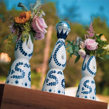 Azul Tequila, Fiesta Wedding Shower, Talavera Wedding, Mexican Inspired Wedding, Mexican Baby Shower, Mexican Themed Weddings, Forest Theme Wedding, Bottle Centerpieces, Fiesta Wedding