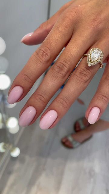 MANIKÜRE SCHULUNGEN ONLINE on Instagram: "@alisa_nails_shop Color Base Marshmallow" Marshmallow Nails, Nail Shop, Almond Nails, Manicure, Wedding Rings, Engagement Rings, Nails, Color, Instagram