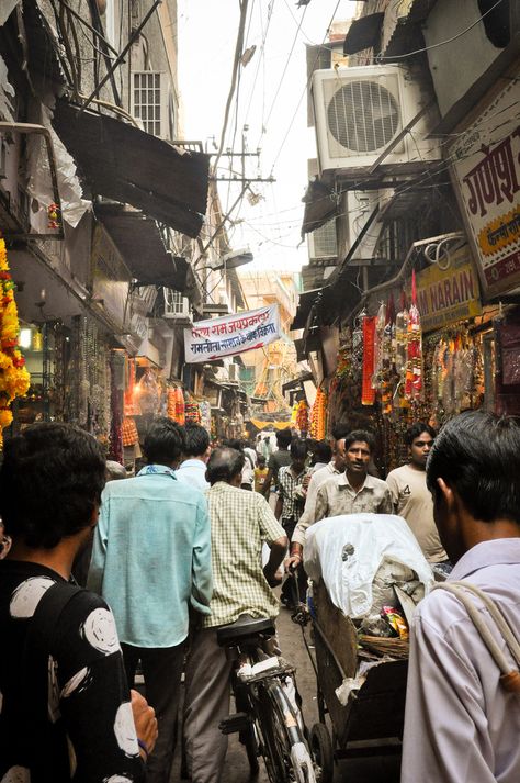 Streets of Old Delhi #India Delhi Street, Namaste India, Old Delhi, Old Home, The Hustle, Home Decor Diy, Delhi India, Old Houses, Namaste