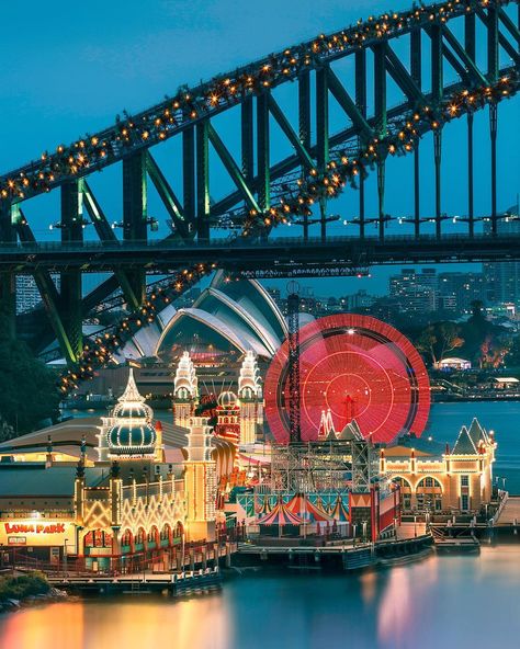 Christmas Australia, Luna Park Sydney, Sydney Skyline, Australian Photography, Christmas In Australia, Luna Park, Sydney City, Sydney Harbour, Light Pollution