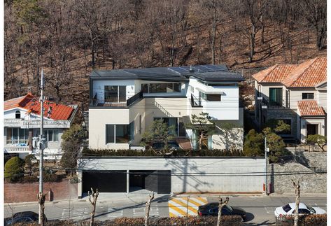 Korea House Design, Korean House Exterior, Korean House, Main Gate Design, Modern Exterior House Designs, House Modern, Commercial Architecture, Luxury House Designs, House Goals