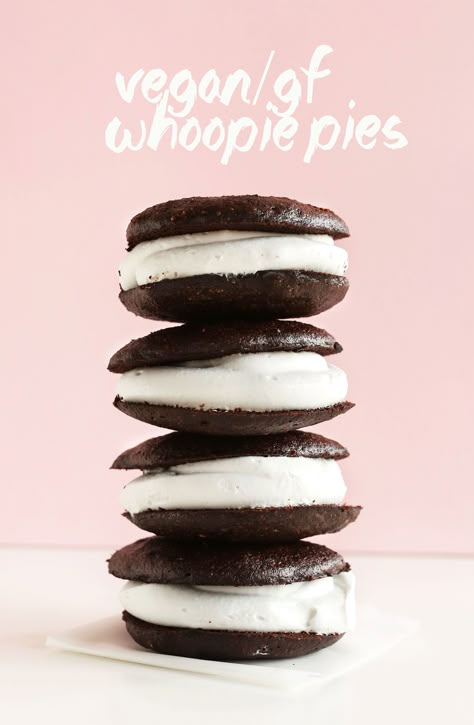 Whoopie Pie Recipe, Coconut Syrup, Whoopie Pie, Minimalist Baker, Desserts Vegan, Raw Foods, Coconut Whipped Cream, Whoopie Pies, Baked Goodies