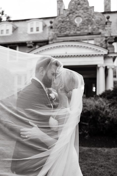 Under the veil shots is a must if you have a long veil. this makes for such a romantic vibe. black and white detail shots Wedding Photo Under Veil, Couple Veil Shots, Wedding Photos Vail, Long Veil Wedding Photography, Under Veil Photo, Bridal Wedding Photography, Wedding Veil Photos Picture Ideas, Bride And Groom Under Veil, Wedding Veil Shots