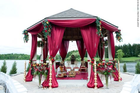 West river gazebo Gazebo Indian Wedding Decorations, Gazebo Mandap Decor, Gazebo Mandap, Gazebo Decorating Ideas Wedding, Vidhi Mandap, Gazebo Decor, Ideal Couple, Gazebo Decorations, Wedding Chuppah